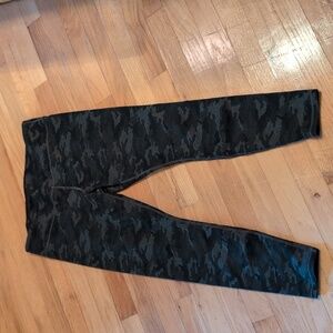 Fabletics Camo, Charcoal Gray Leggings